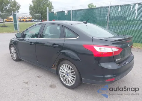 2013 Ford Focus Titanium from USA, damaged, VIN 1FADP3J23DL257632